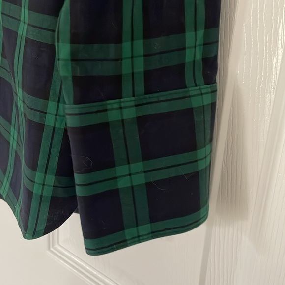 Talbots plaid black and green tartan popover top with rhinestone buttons size 6P - Picture 5 of 9